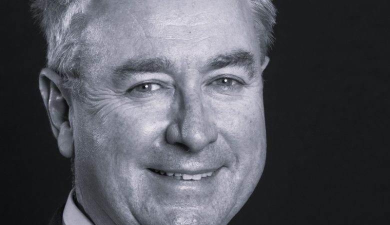 Dr Ian Oppermann