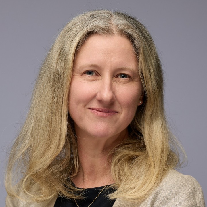 Dr Sarah J Daly